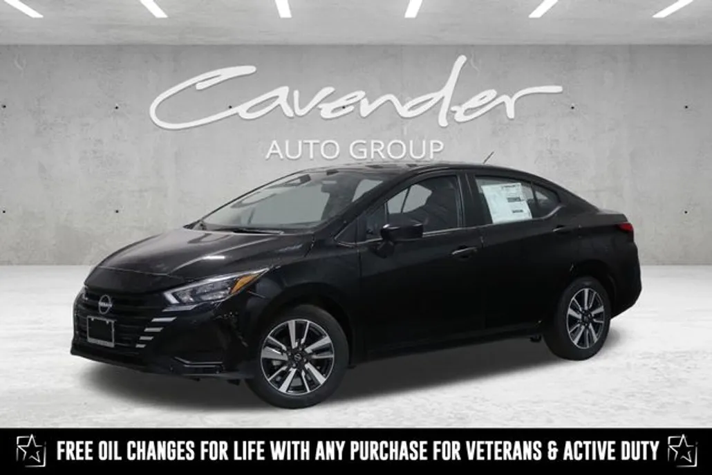 2025 Nissan Versa S photo 1
