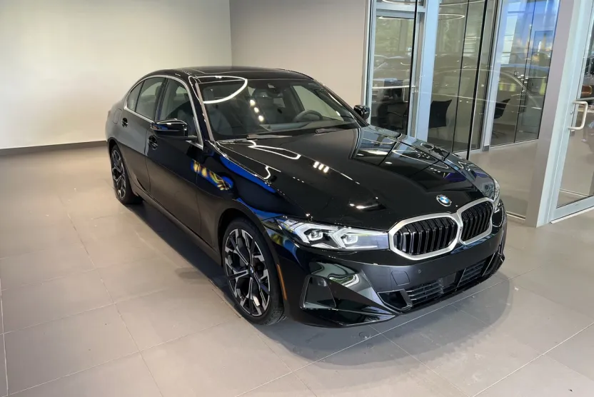 2025 Bmw 330i xDrive Sedan photo 1
