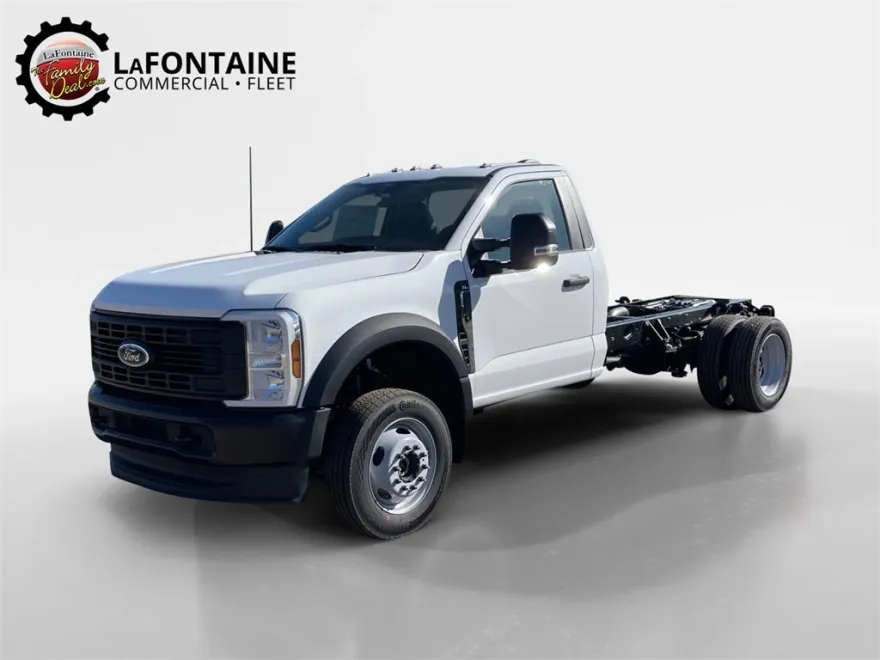 2024 Ford F-550 photo 1