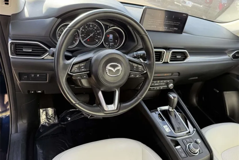 2021 Mazda CX-5 Touring photo 1