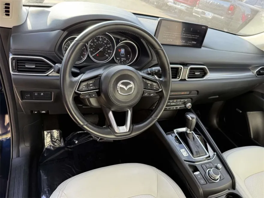 2021 Mazda CX-5 Touring photo 1