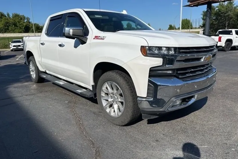 2019 Chevrolet Silverado 1500 LTZ photo 1