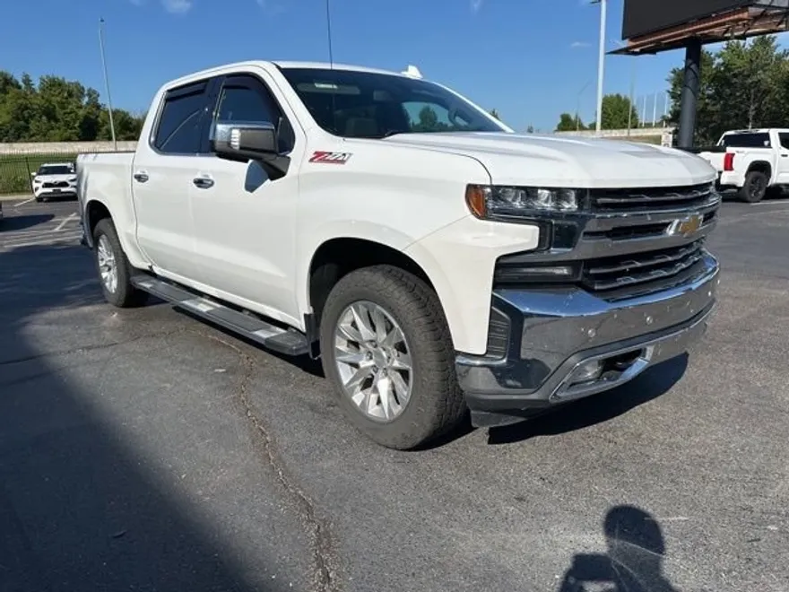 2019 Chevrolet Silverado 1500 LTZ photo 1