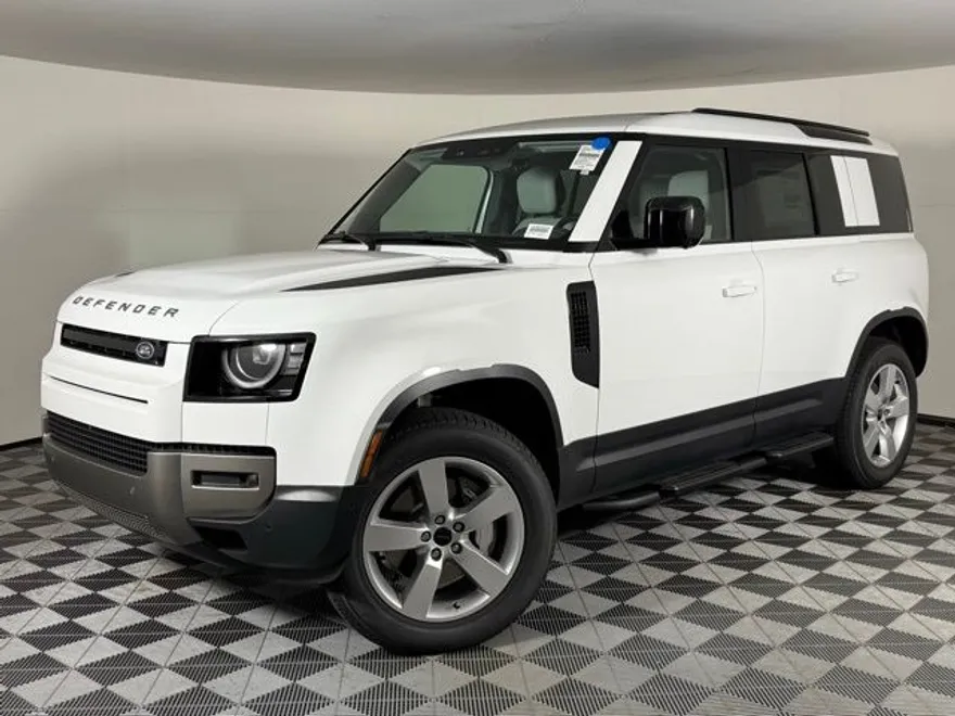 2026 Land Rover Defender 110 S photo 1