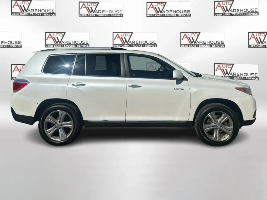 2012 Toyota Highlander Limited photo 1