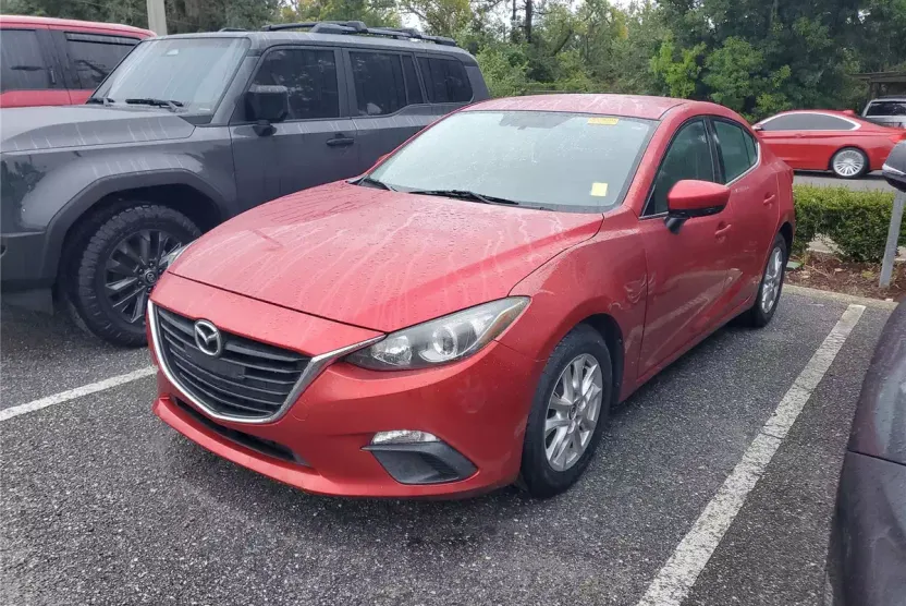 2016 Mazda Mazda3 i Sport photo 1