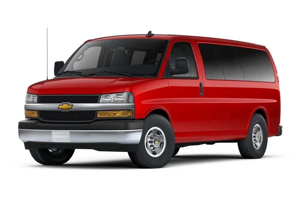 2025 Chevrolet Express Cargo 2500 photo 1