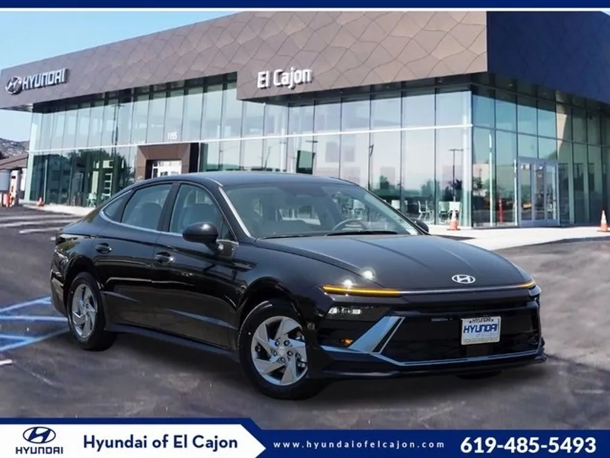 2025 Hyundai Sonata SE photo 1