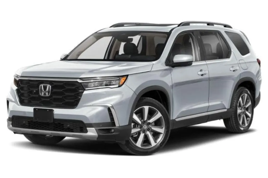 2025 Honda Pilot Touring photo 1