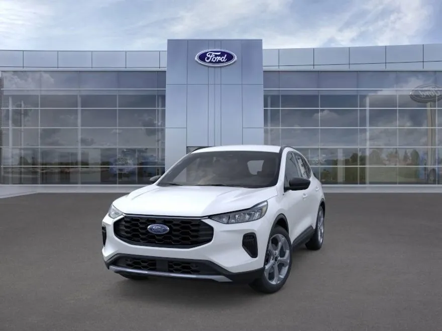 2025 Ford Escape ST-Line photo 1