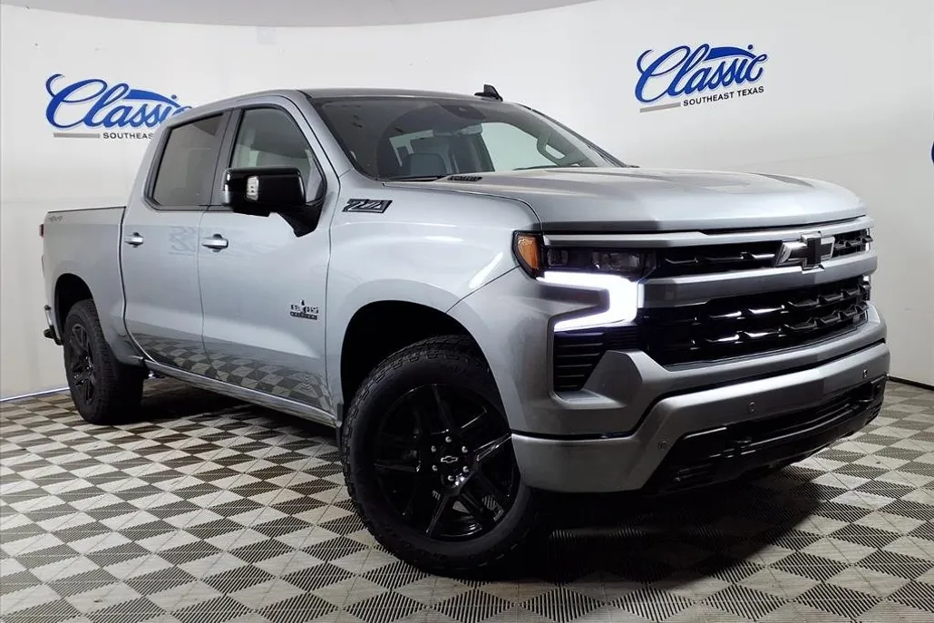 2026 Chevrolet Silverado 1500 RST photo 1
