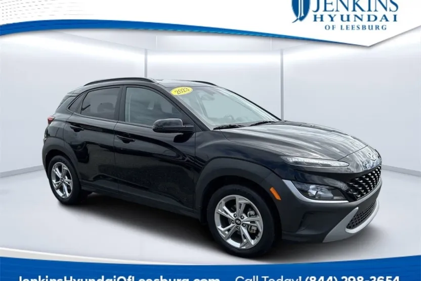2023 Hyundai Kona SEL photo 1