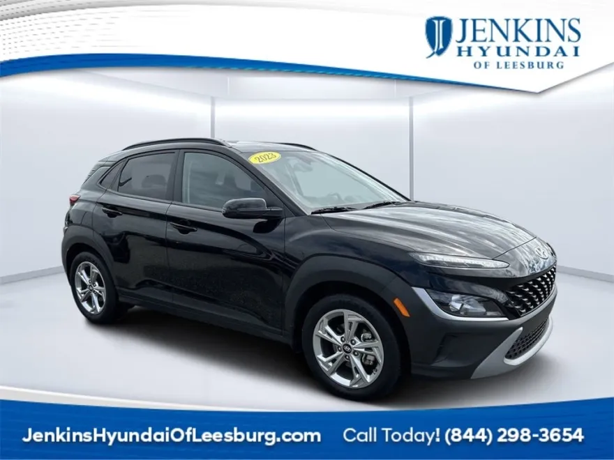 2023 Hyundai Kona SEL photo 1