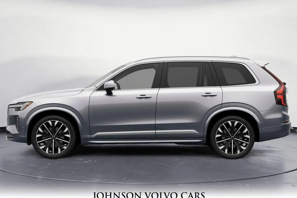 2025 Volvo XC90 Plus photo 1