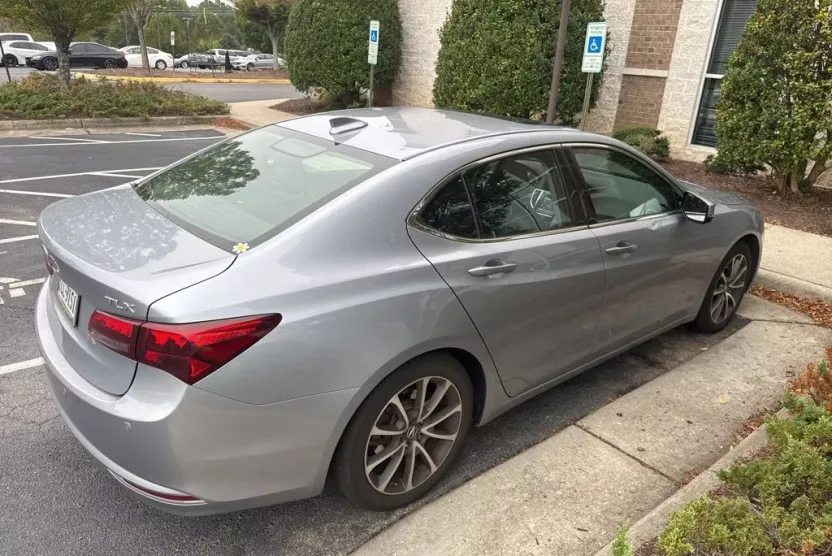 2015 Acura TLX Advance photo 1