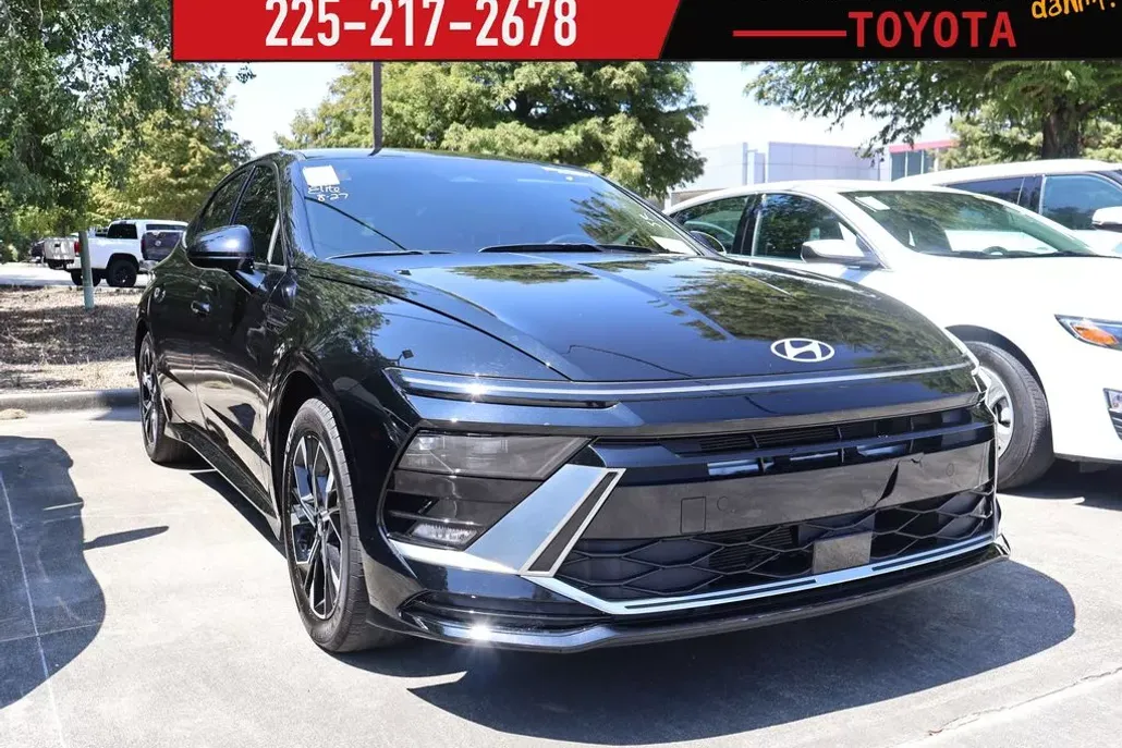 2024 Hyundai Sonata SEL photo 1