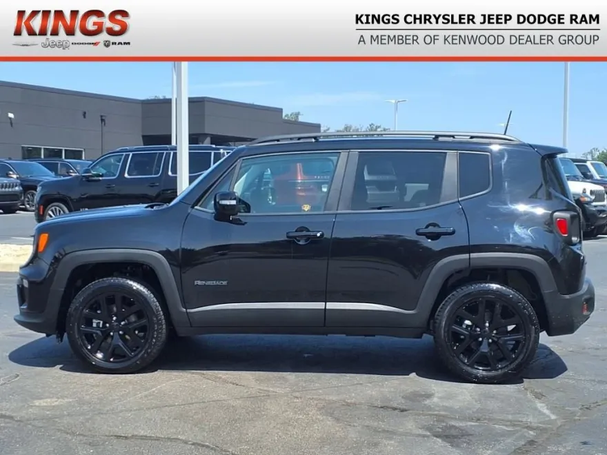 2023 Jeep Renegade Latitude photo 1