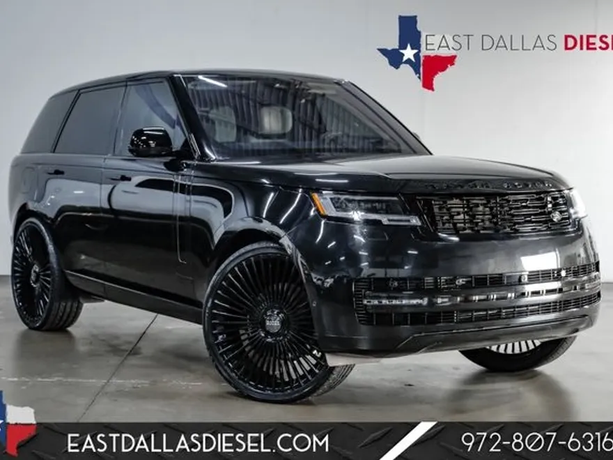 2023 Land Rover Range Rover First Edition SV photo 1