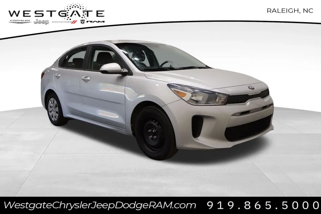 2019 Kia Rio S photo 1