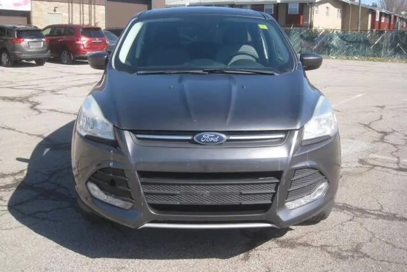 2016 Ford Escape SE photo 1