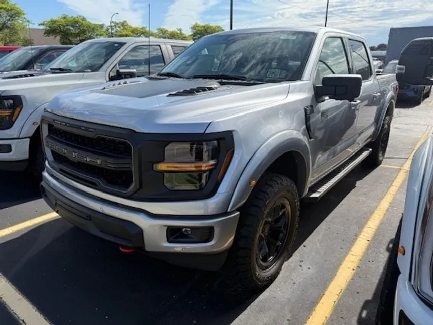 2024 Ford F-150 XLT photo 1