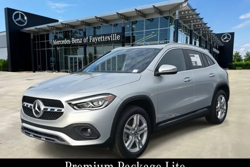 2022 Mercedes Benz GLA 250 photo 1