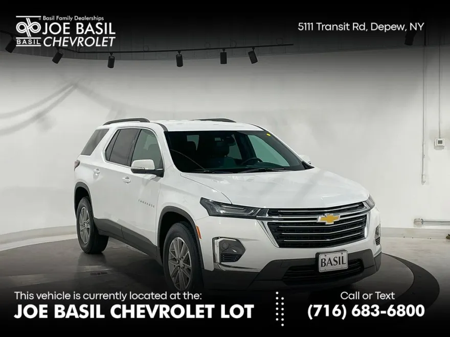 2023 Chevrolet Traverse Leather photo 1