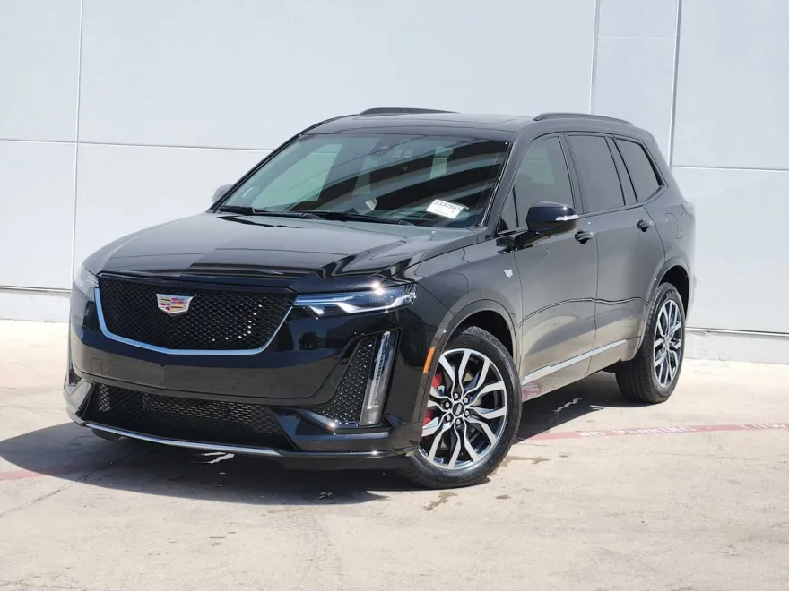 2025 Cadillac XT6 Sport photo 1