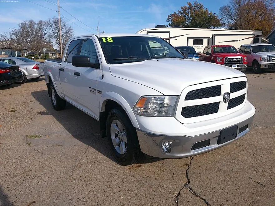 2018 Ram 1500 SLT photo 1