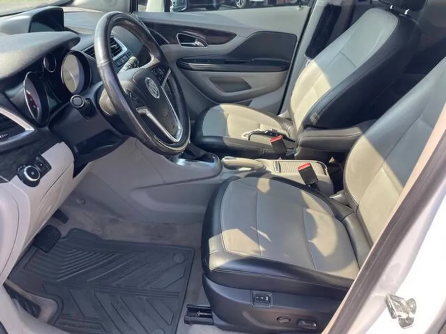 2016 Buick Encore Leather photo 1
