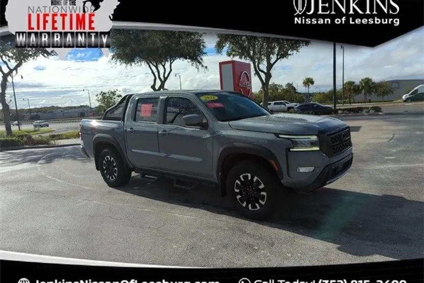 2022 Nissan Frontier PRO-4X photo 1