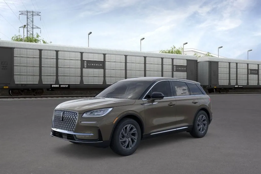 2025 Lincoln Corsair Premiere photo 1