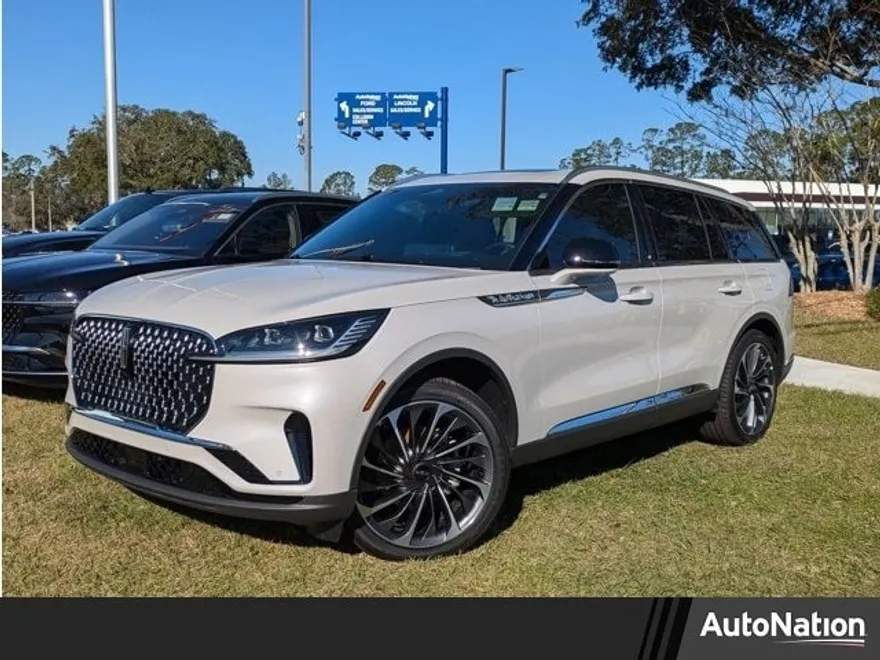 2025 Lincoln Aviator Reserve photo 1