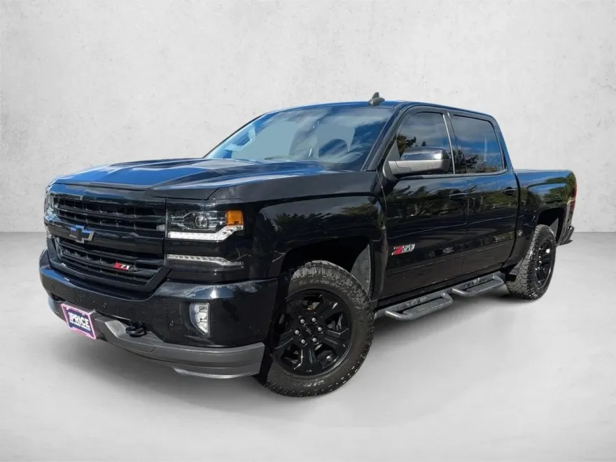 2018 Chevrolet Silverado 1500 LTZ photo 1