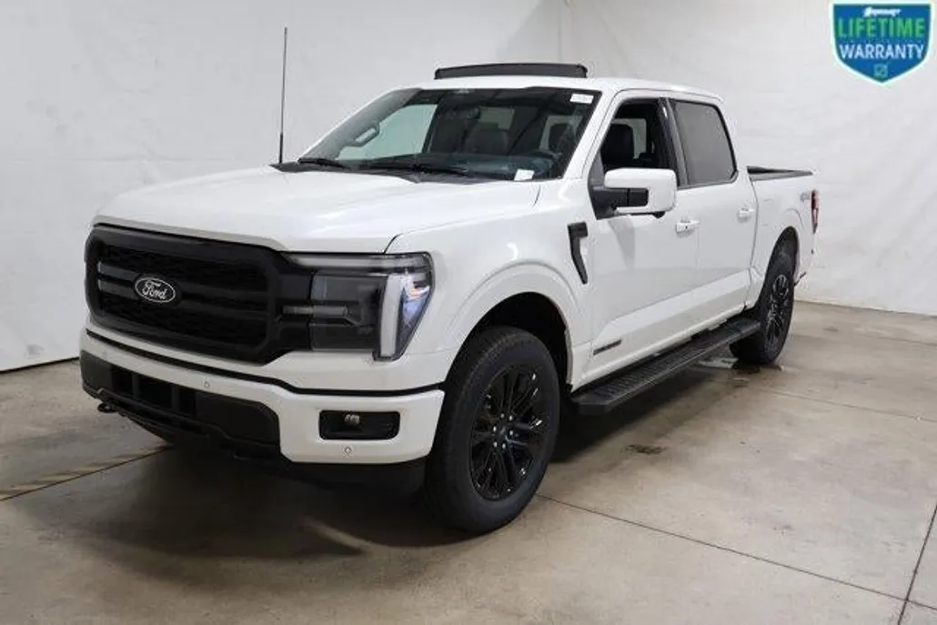 2025 Ford F-150 Lariat photo 1