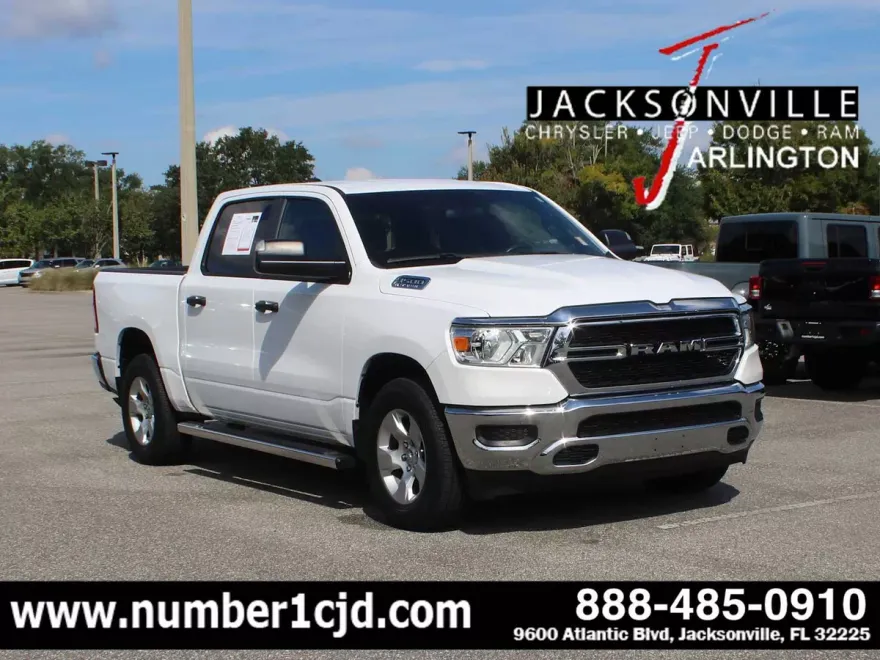 2024 Ram 1500 Tradesman photo 1