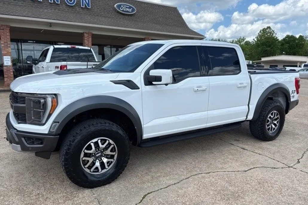 2023 Ford F-150 Raptor photo 1