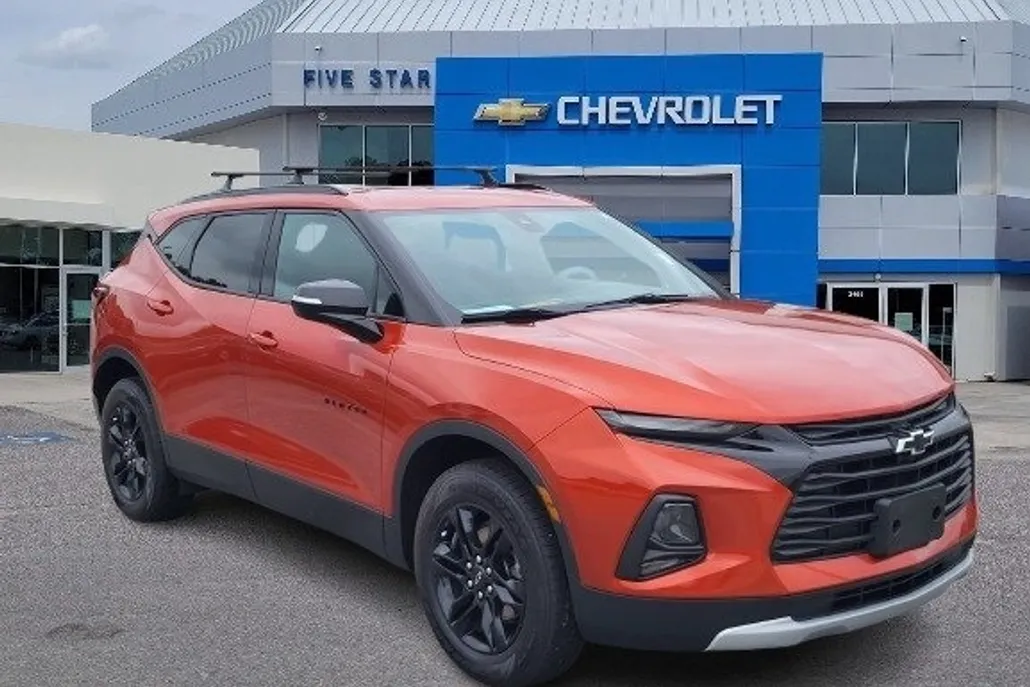 2022 Chevrolet Blazer 2LT photo 1
