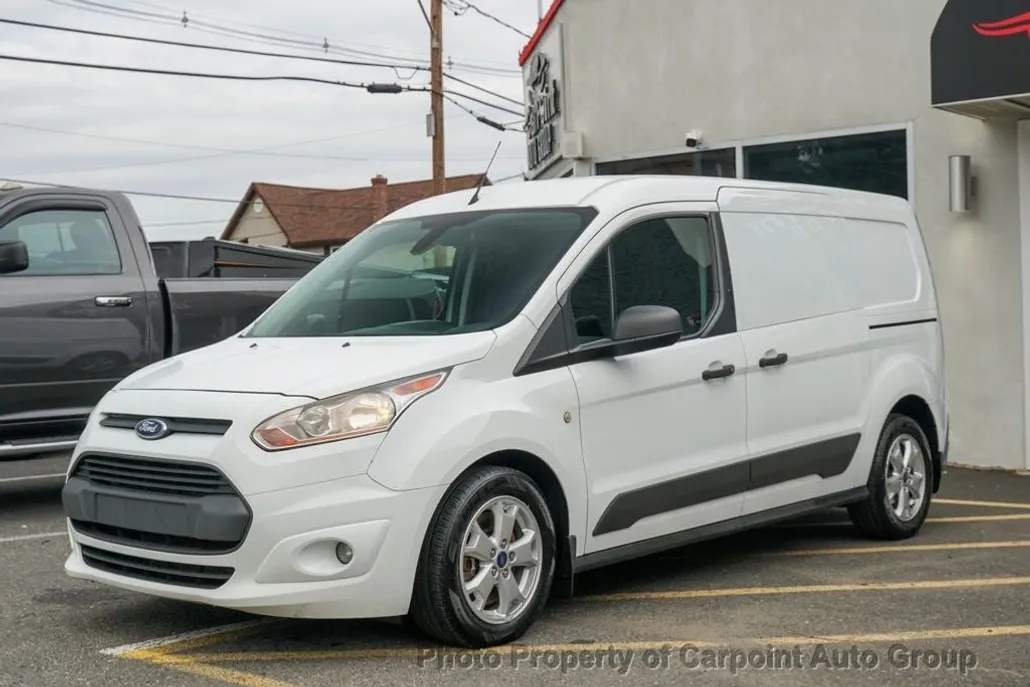 2018 Ford Transit Van XLT photo 1