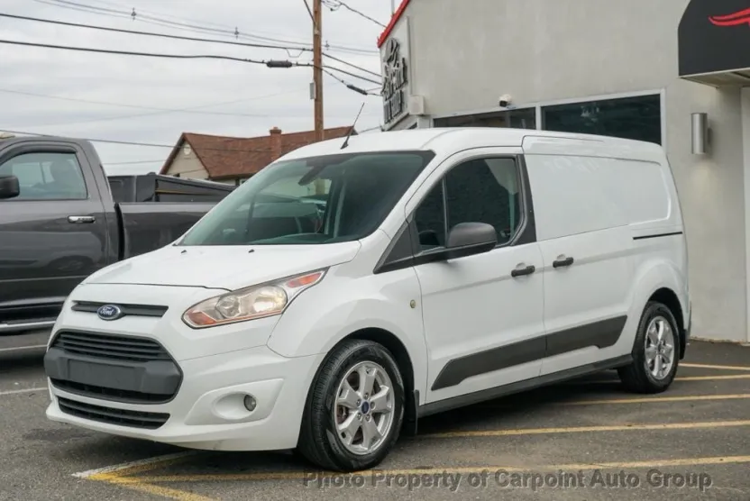 2018 Ford Transit Van XLT photo 1
