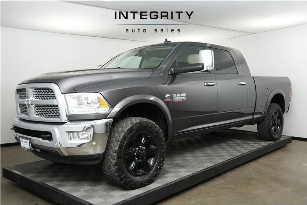 2016 Ram 3500 Laramie photo 1