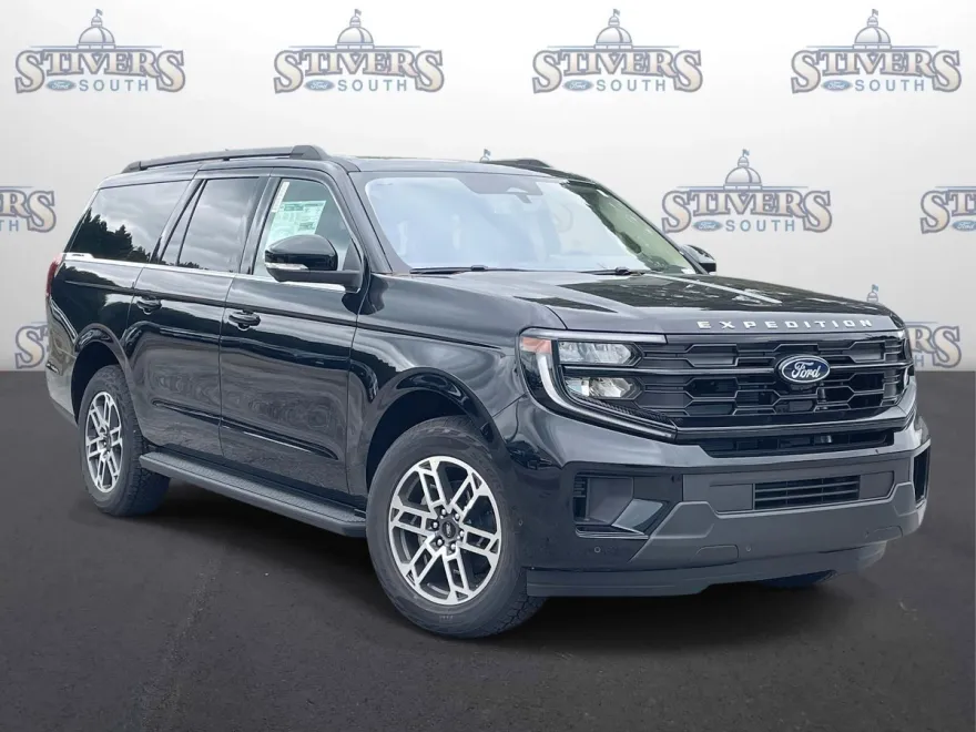 2025 Ford Expedition MAX photo 1