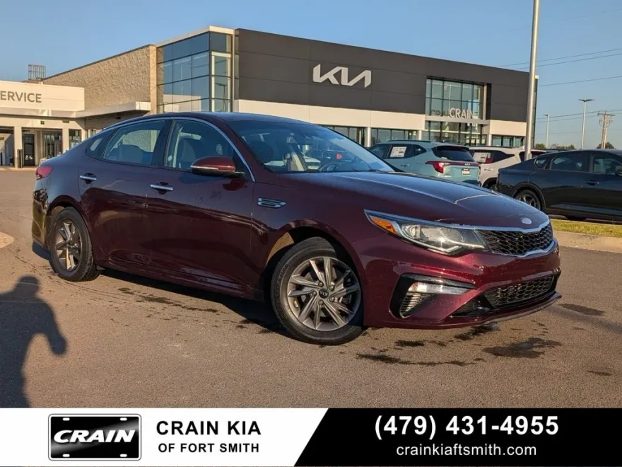 2019 Kia Optima LX photo 1