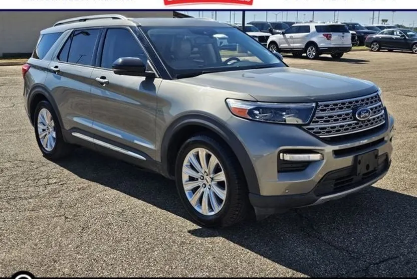 2020 Ford Explorer Limited photo 1