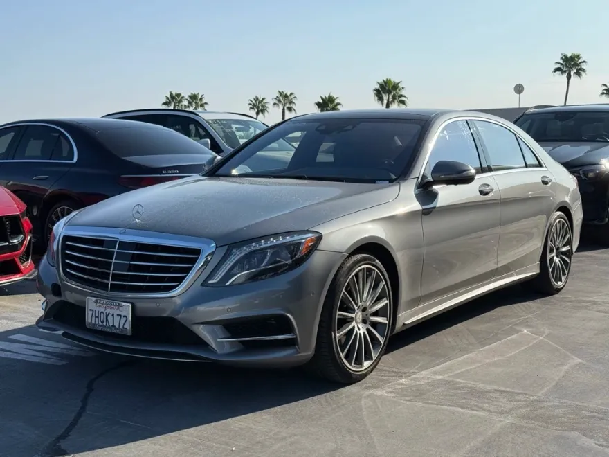 2015 Mercedes Benz S 550 photo 1
