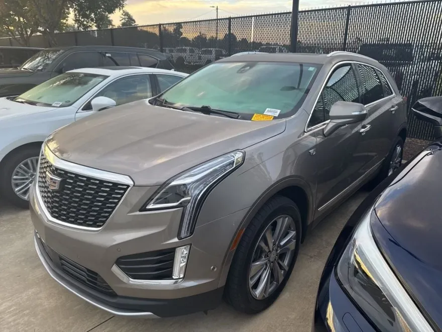 2023 Cadillac XT5 Premium Luxury photo 1