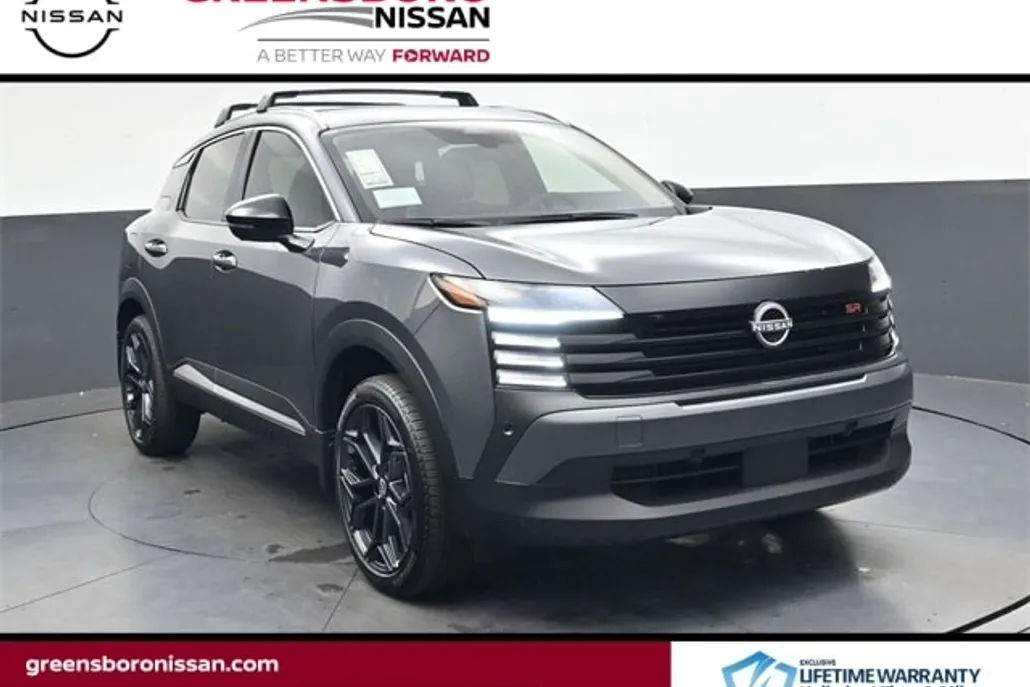 2026 Nissan Kicks SR photo 1