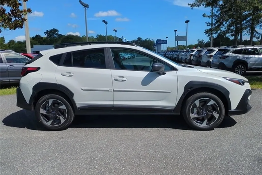 2025 Subaru Crosstrek Limited photo 1
