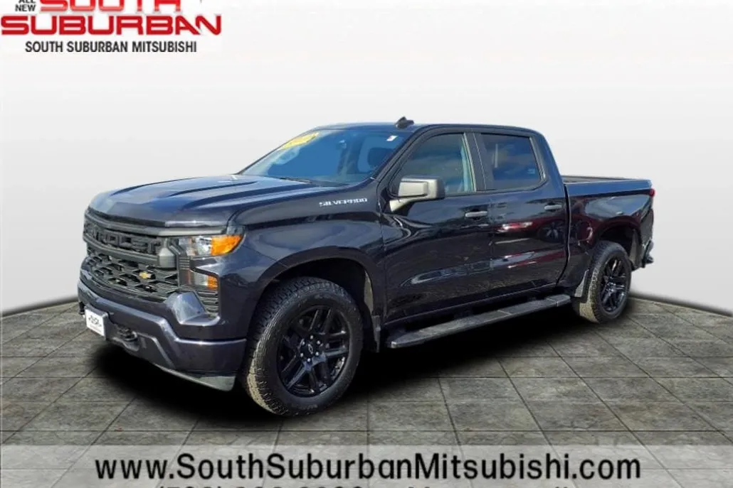 2023 Chevrolet Silverado 1500 Custom photo 1