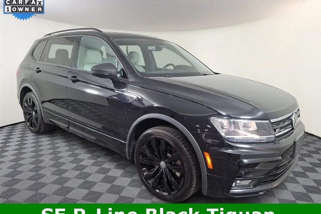 2021 Volkswagen Tiguan SE photo 1